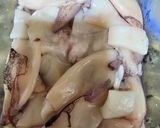 Foto del paso 1 de la receta: Capelini con chipirones y tinta