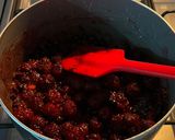 Foto del paso 1 de la receta: Mermelada de tocineta con frutos rojos
