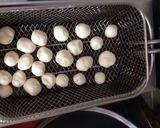 Foto langkah ke 3 dari resep Cimol Jajanan Sekolahan.