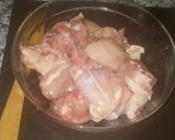 Foto del paso 1 de la receta: Arroz caldoso con pollito al ajillo