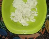 Foto langkah ke 2 dari resep Bolu Kukus Rodeo 4 Bahan Simpel.