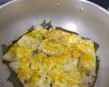 Foto del paso 5 de la receta: Filete de pescado al ajillo con yogurt