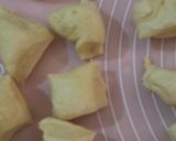 Foto langkah ke 6 dari resep Bolen Pisang Ekonomis (Tanpa Korsvet).