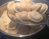 Foto del paso 3 de la receta: Sorrentinos de jamón cocido y mozzarella al pomodoro