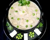 A picture of step 4 of Shahi Matar Paneer In White Gravy.