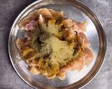 A picture of step 1 of Chicken Pakora.