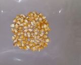 Foto del paso 1 de la receta: Pochoclos (palomitas) en micro con caramelo super rico