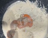 A picture of step 4 of Sautéed scallops with roe sauce.
