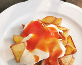 Foto del paso 4 de la receta: Patatas bravas con salsas de Alioli y Agridulce