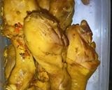 Foto langkah ke 3 dari resep 76. Ayam Ungkep Bumbu Kuning.