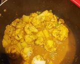 A picture of step 6 of Homemade cauliflower curry. (Aloo gobi).