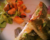 Foto del paso 3 de la receta: Rodaballo en salsa verde con ensalada de mejillones