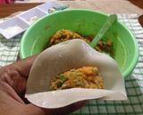 Foto langkah ke 8 dari resep 9. Gyoza Ayam Wortel.