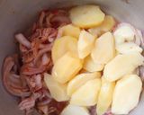 A picture of step 6 of Tqueen potatoes.