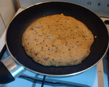 Foto del paso 2 de la receta: Mini pizza express, en sartén. Sin TACC