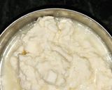 A picture of step 2 of Idli burger.