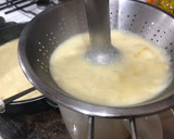 Foto del paso 4 de la receta: Crema de calabacín y puerro con crujiente de jamón