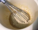 Une image de l'étape 6 de Cake aux pommes golden et amandes.