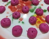 Foto langkah ke 5 dari resep Resep Donat buah Naga merah menul dan empukk.