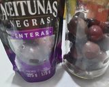 Foto del paso 1 de la receta: Olivas negras (de mi nona) condimentadas