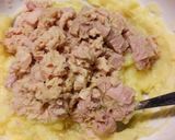 A picture of step 2 of Tuna loaf.