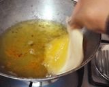 A picture of step 4 of Leftover 😋Moong daal ki puri.