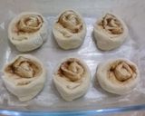 A picture of step 16 of Cinnamon Rolls.