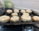 Foto del paso 5 de la receta: Champiñones grandes rellenos acompañado de ají dulce relleno
