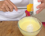 Foto del paso 1 de la receta: Brazo gitano relleno de nata y melocotón,      56