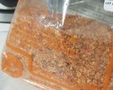 A picture of step 1 of Aglio Olio and Corned Beef bits.