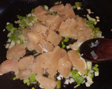 Foto del paso 1 de la receta: Pasta cremosa de pollo y champiñones