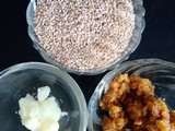 તલના લાડુ (Til Ladoo Recipe In Gujarati)