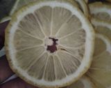 Foto langkah ke 1 dari resep Symple sirup lemon karamel.
