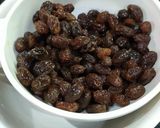 Foto del paso 5 de la receta: Helado con pasas de uvas al ron