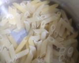A picture of step 1 of Baked white sauce pasta.
