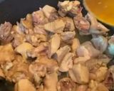 A picture of step 1 of Chicken shinwari karhaii.
