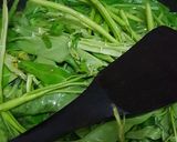 Foto langkah ke 2 dari resep Plecing Kangkung.