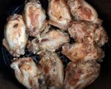 รูปขั้นตอนการทำที่ 4 ของ ปีกไก่ทอด สูตรหมักซีอิ๊วขาว โดย Air Fryer