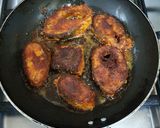 A picture of step 6 of Tava fry fish in mustard oil.