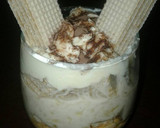 Foto del paso 3 de la receta: Postre en vasitos con Flan, obleas bananas y dulce de leche😍😋