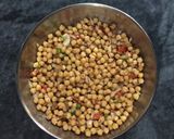 A picture of step 1 of Gol Gappay.