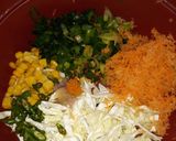 Foto langkah ke 1 dari resep Bakwan jagung mix kol + wortel.