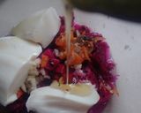 Foto langkah ke 2 dari resep Dragon fruit salad dressing.