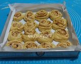 Foto langkah ke 9 dari resep Pumpkin Cinnamon Rolls.
