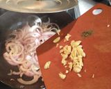 A picture of step 4 of Pollo al Chilindrón (Chicken Chilindrón).