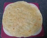 A picture of step 3 of Flavourful Egg and Vegetable Wrap.