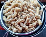 Paradicsomos-fokhagymás teljeskiőrlésű tészta recept fázis 1 fotója
