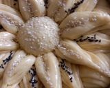 Foto langkah ke 5 dari resep Flower bread.