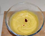 A picture of step 4 of Mango Cupcake Without Sugar.