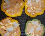 A picture of step 4 of Cheesy potato stuffed Capsicums.